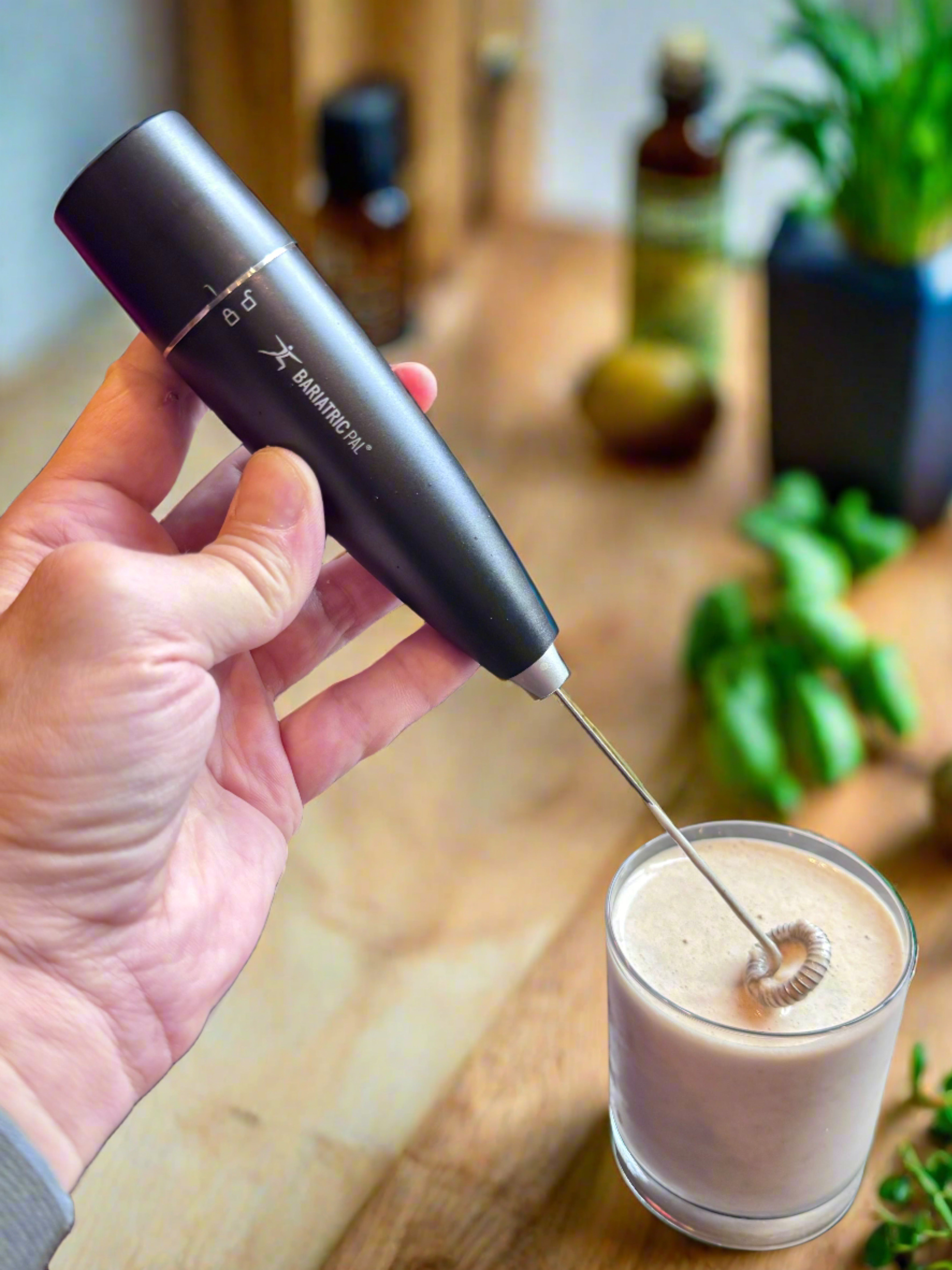 BariatricPal Portable Protein Mixer, Blender, and Whipper with 2 Mixing Heads